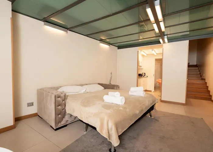 Loft Fontana Di Trevi Апартаменты *