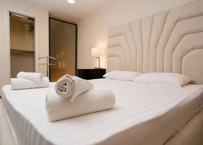 Loft Fontana Di Trevi Апартаменты